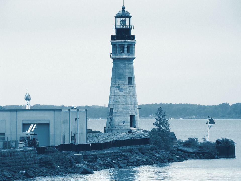 Buffalo Main Lighthouse