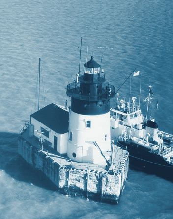 Detroit River Lighthouse